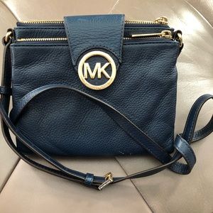 Michael Kors crossbody navy blue